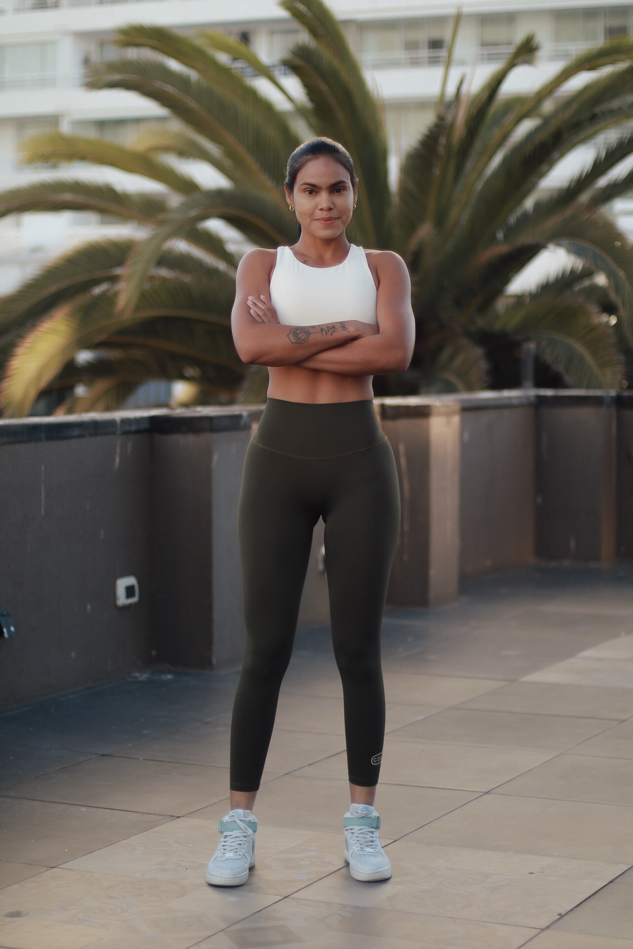 POCKET LEGGINS OLIVE GREEN - Imagen 2