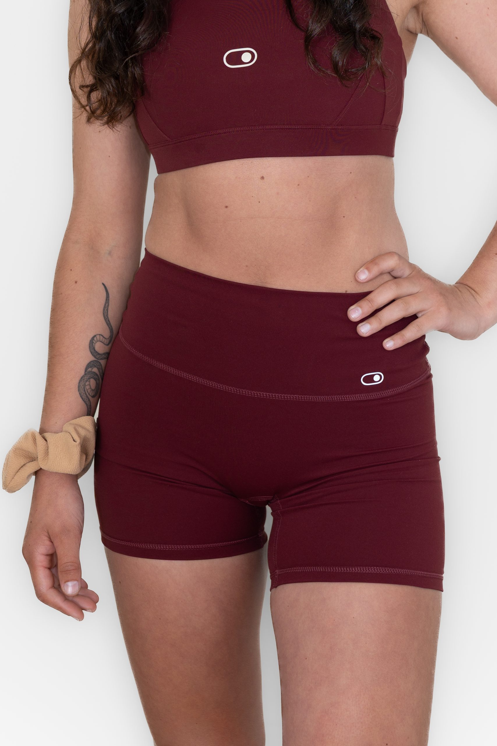 SHORT BIKER RED WINE - Imagen 2